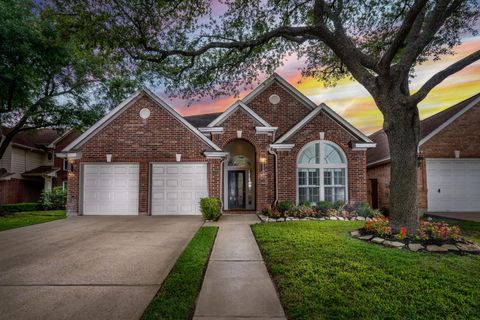 Photo of 1211 Campton Court, Houston, TX 77055 (MLS # 39951780)