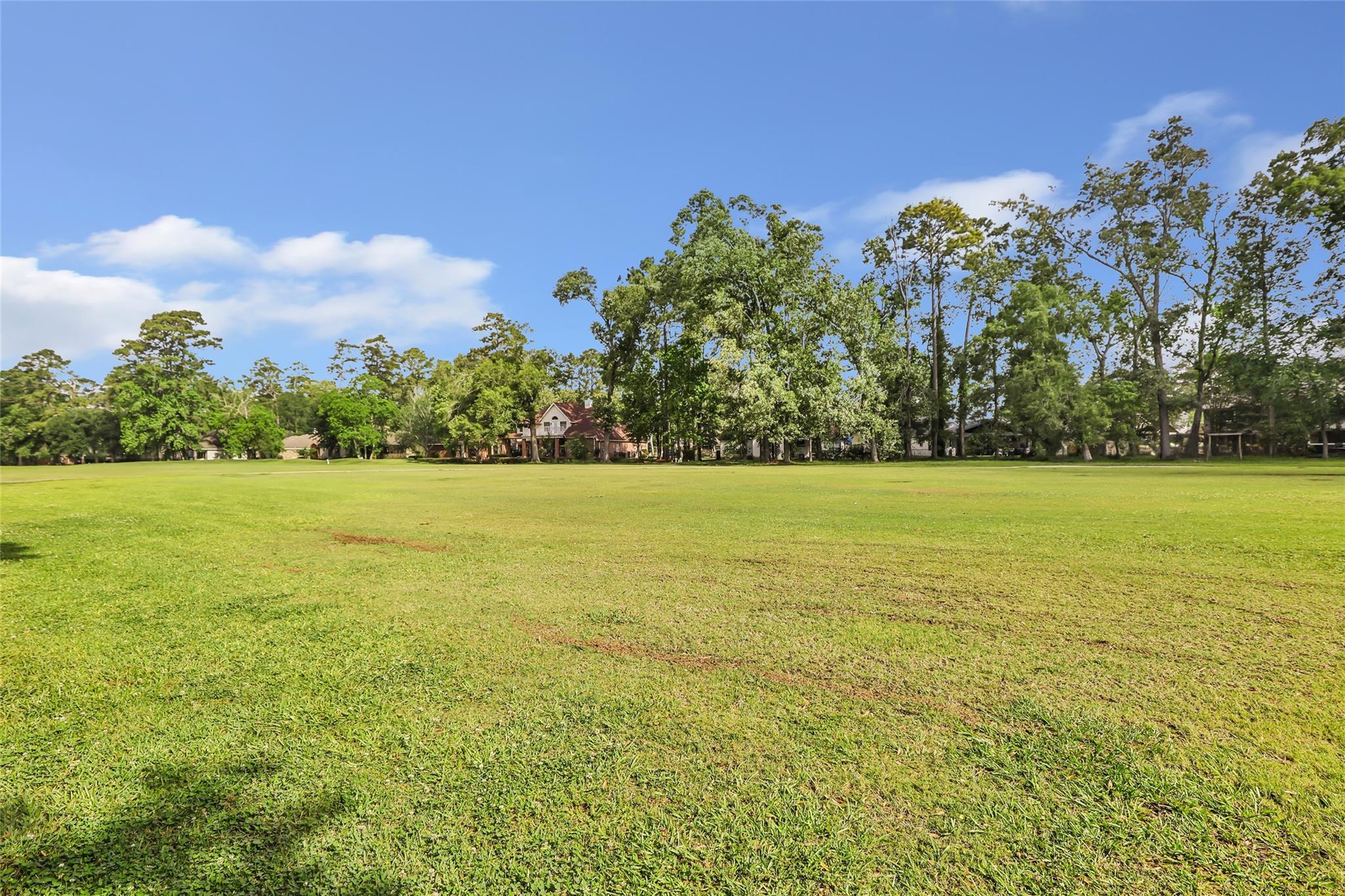 15907 Penina Court