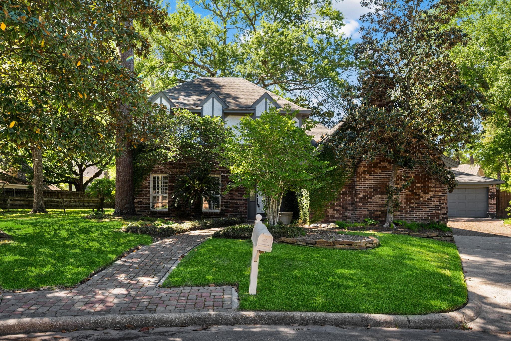 3703 Maple Park Court