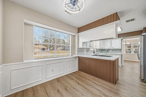 Tiny photo for 119 Laura Lane, Conroe, TX 77385 (MLS # 48951076)