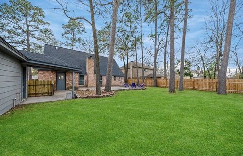 Tiny photo for 119 Laura Lane, Conroe, TX 77385 (MLS # 48951076)