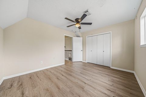 Tiny photo for 119 Laura Lane, Conroe, TX 77385 (MLS # 48951076)