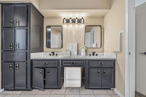 Tiny photo for 119 Laura Lane, Conroe, TX 77385 (MLS # 48951076)