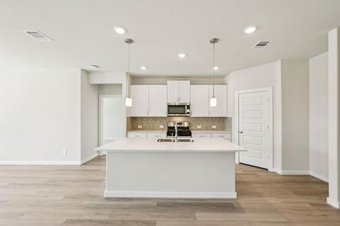 Photo of 5917 Mockingbird Lodge Lane, Pearland, TX 77584 (MLS # 76642577)