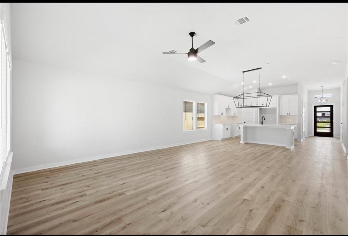 410 Zeus Mountains Dr