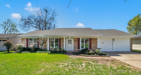 9515 Beverlyhill Street Houston TX 77063