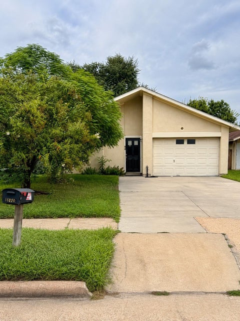 Photo of 17820 Glenmark Drive, Houston, TX 77084 (MLS # 24665325)