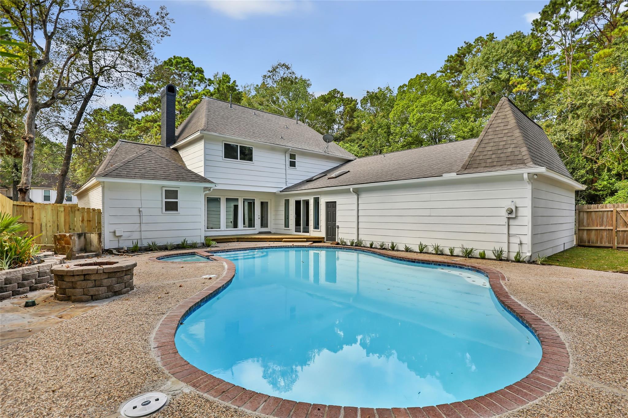 3403 Willow Ridge Drive