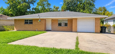 Photo of 3965 13th Street, Port Arthur, TX 77642 (MLS # 7896416)