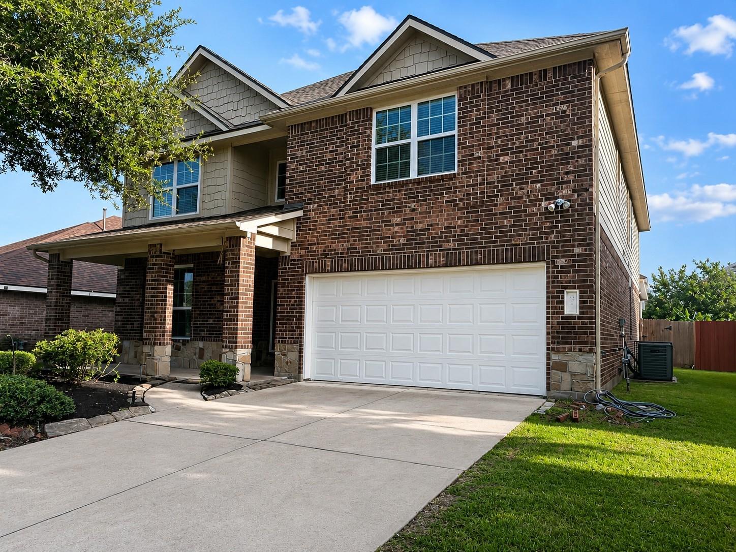 8714 Elm Drake Lane