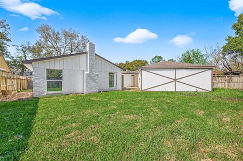 Tiny photo for 12330 Longbrook Drive, Houston, TX 77099 (MLS # 56038483)