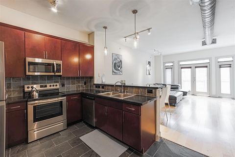 Photo of 1901 Post Oak Boulevard #3115, Houston, TX 77056 (MLS # 18717911)