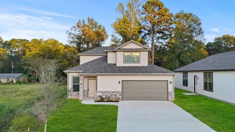 Photo of 190 Byrd Drive, Lufkin, TX 75901 (MLS # 34448748)