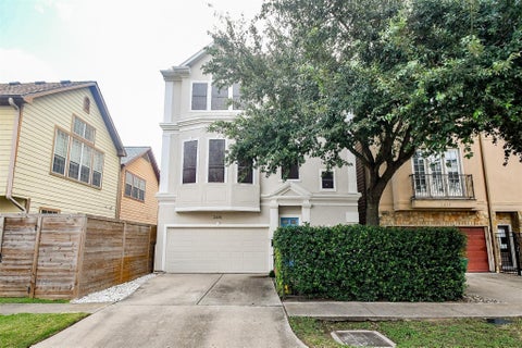 Photo of 2614 Maxroy Street, Houston, TX 77007 (MLS # 78682500)