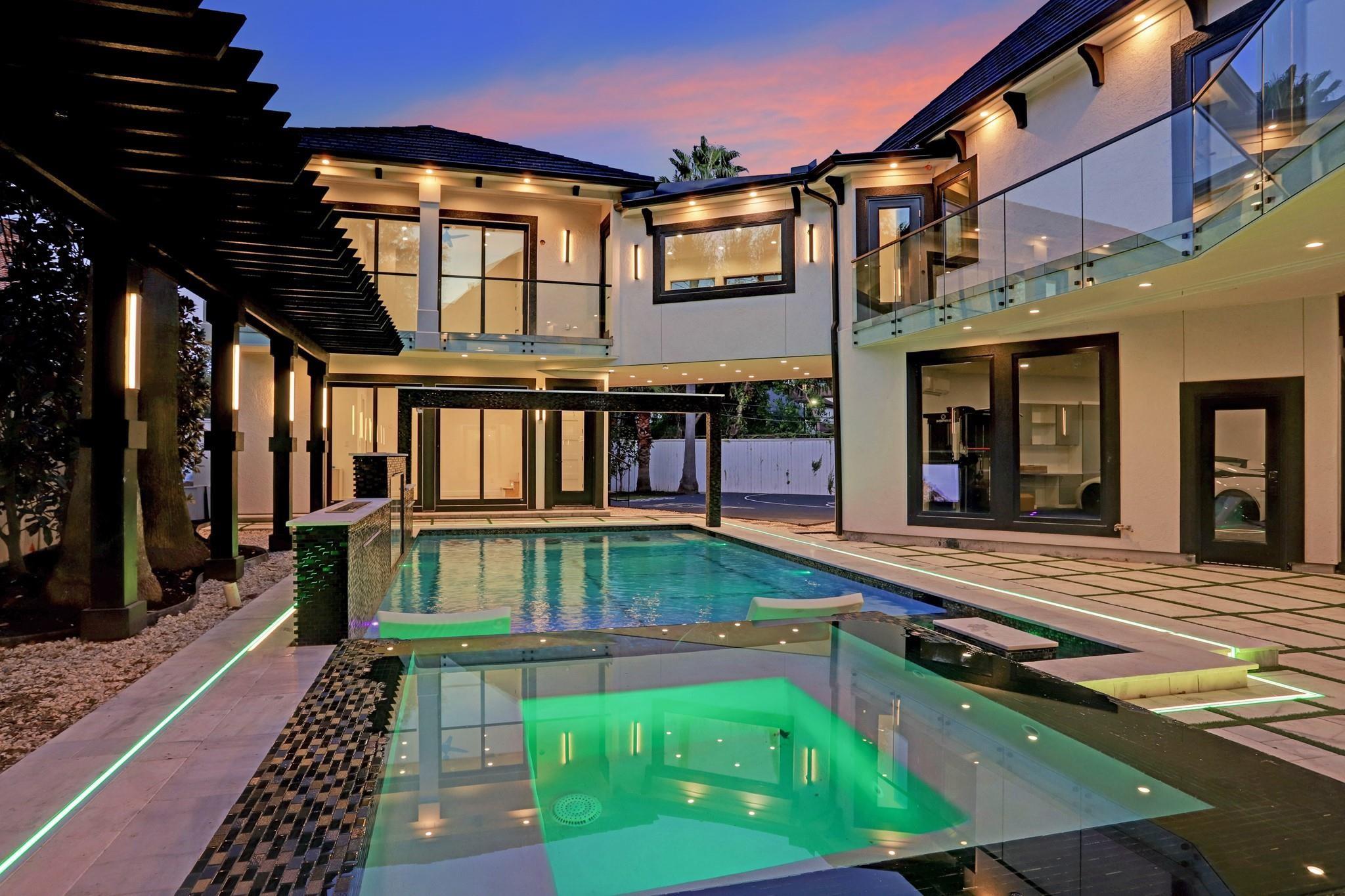 5158 Huckleberry Circle