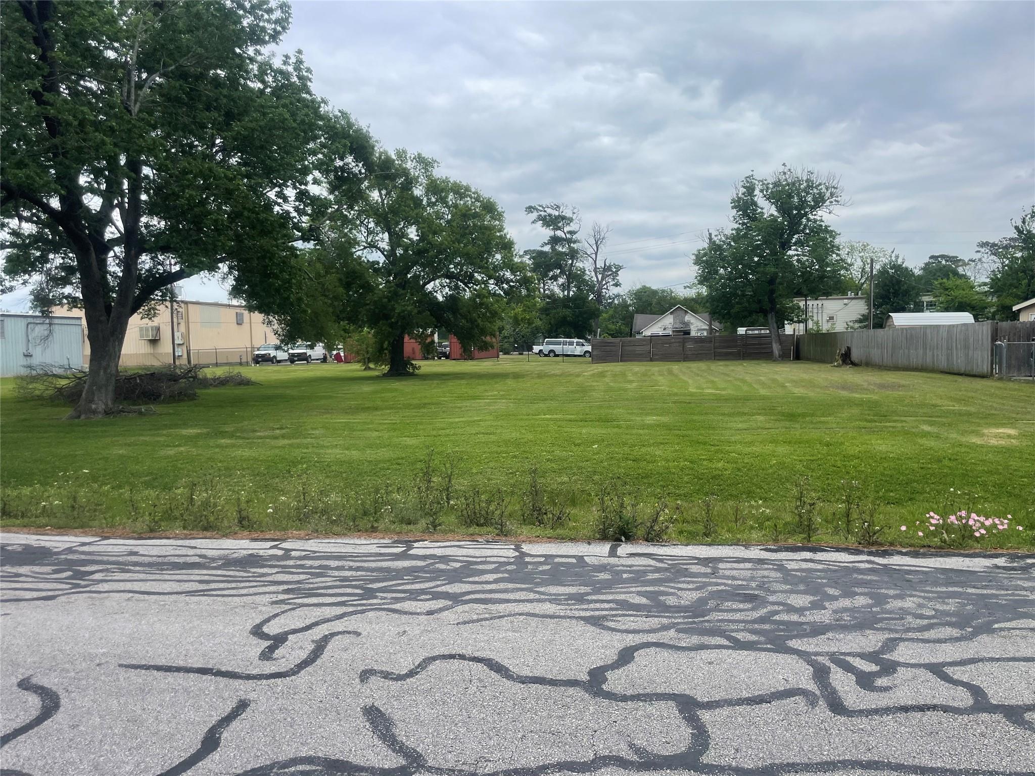 00 Meador Lane