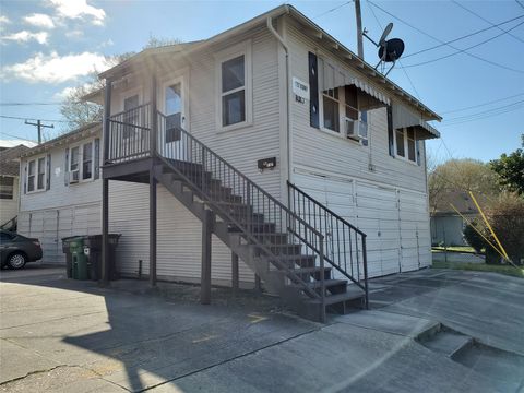 Photo of 1707 Sidney Street, Houston, TX 77023 (MLS # 87299912)