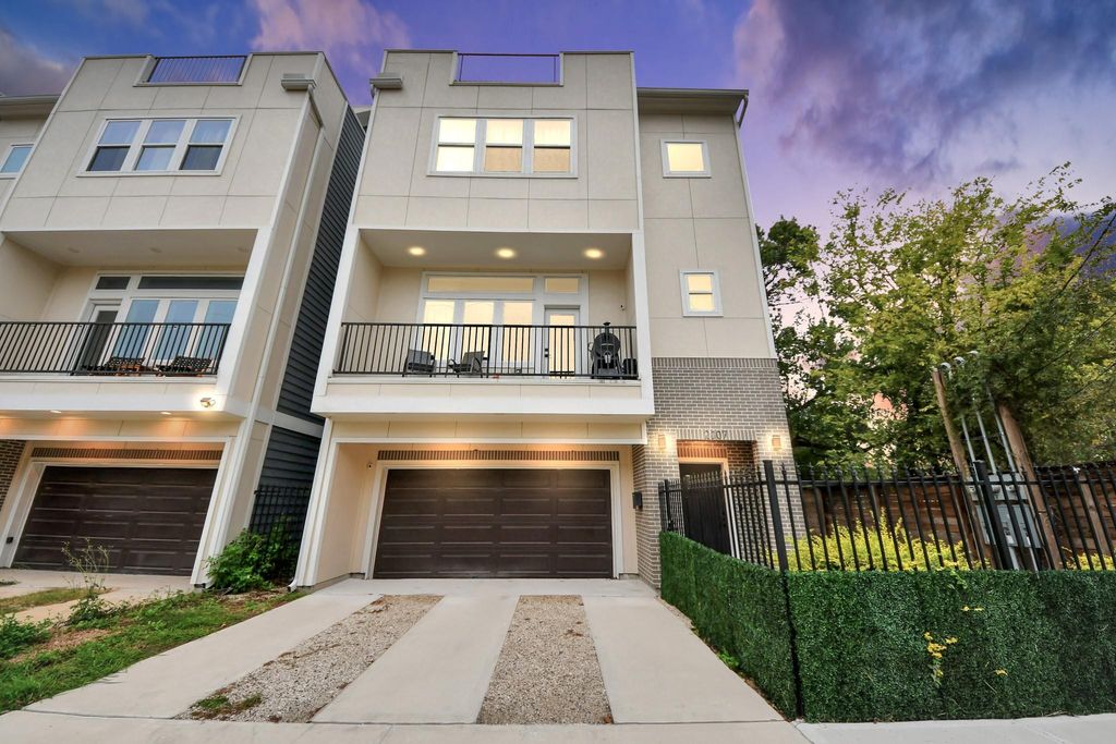 Photo of 2007 Briley Street, Houston, TX 77004 (MLS # 45169624)