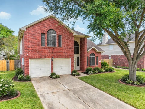 Photo of 914 Chase Creek Circle, Bacliff, TX 77518 (MLS # 11869270)