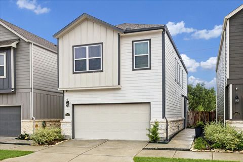 14827 Silent Gulf Avenue Houston TX 77082