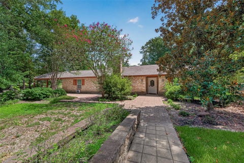 Photo of 19002 Mirror Lake Drive, Spring, TX 77388 (MLS # 23386594)