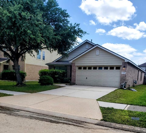 Photo of 16310 Cole Bridge Lane, Cypress, TX 77429 (MLS # 43411211)