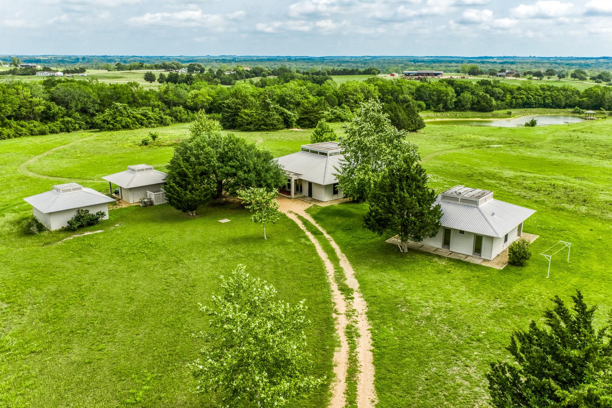 7850 Highway 159 W
