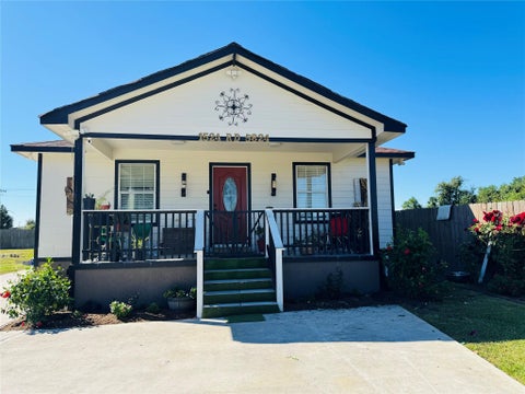 Photo of 1524 Road 5824, Cleveland, TX 77327 (MLS # 51167928)