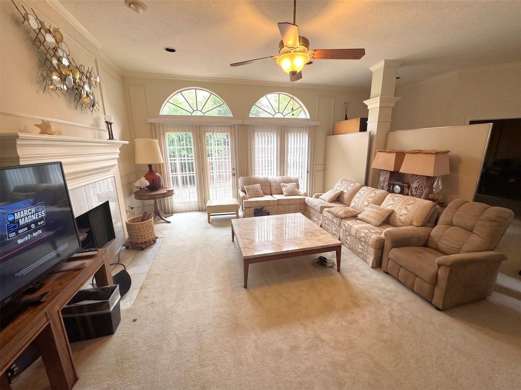 Photo of 4215 Valley Glade Drive, Houston, TX 77345 (MLS # 37341565)