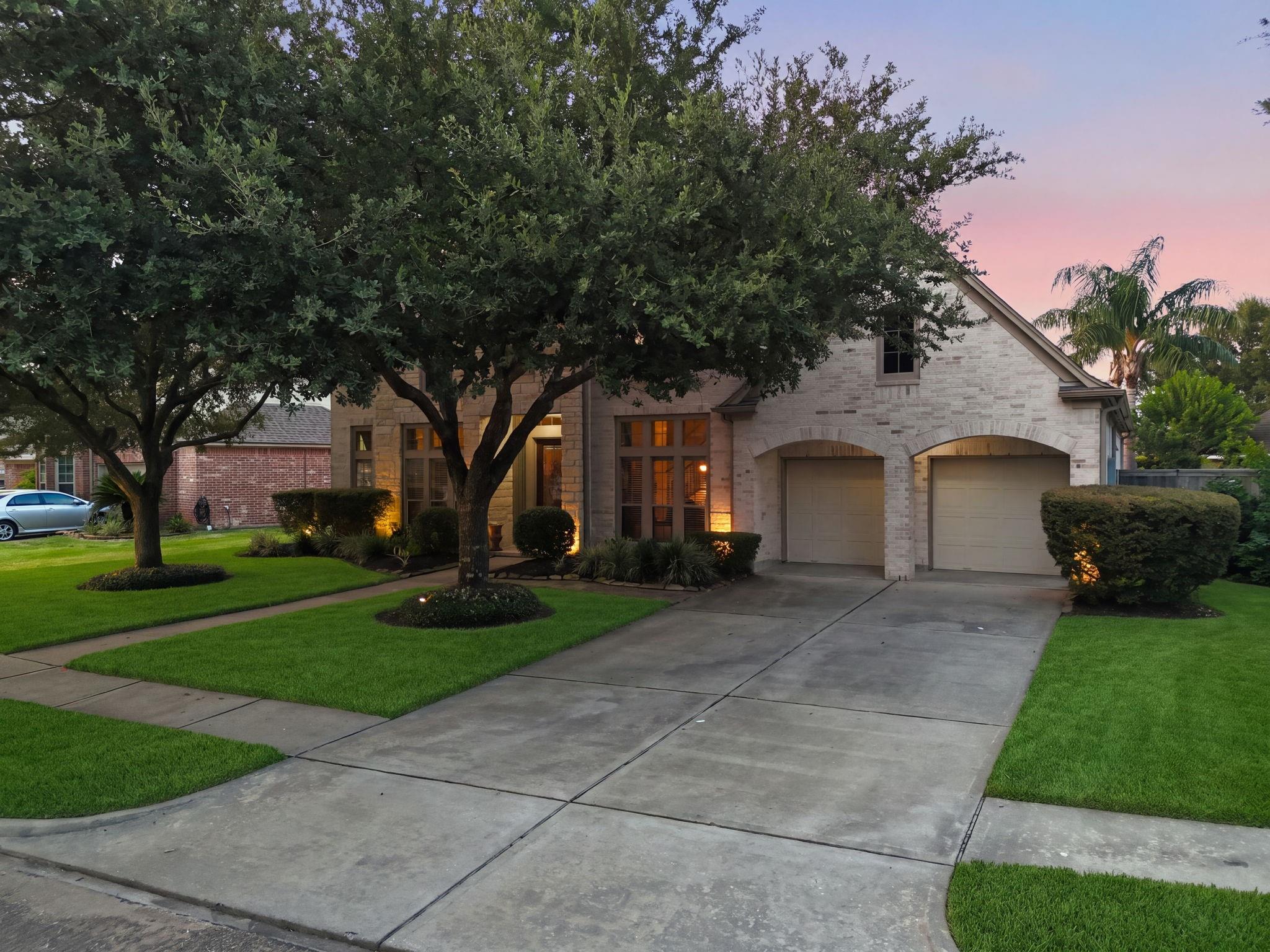 1020 Broad Bay Lane