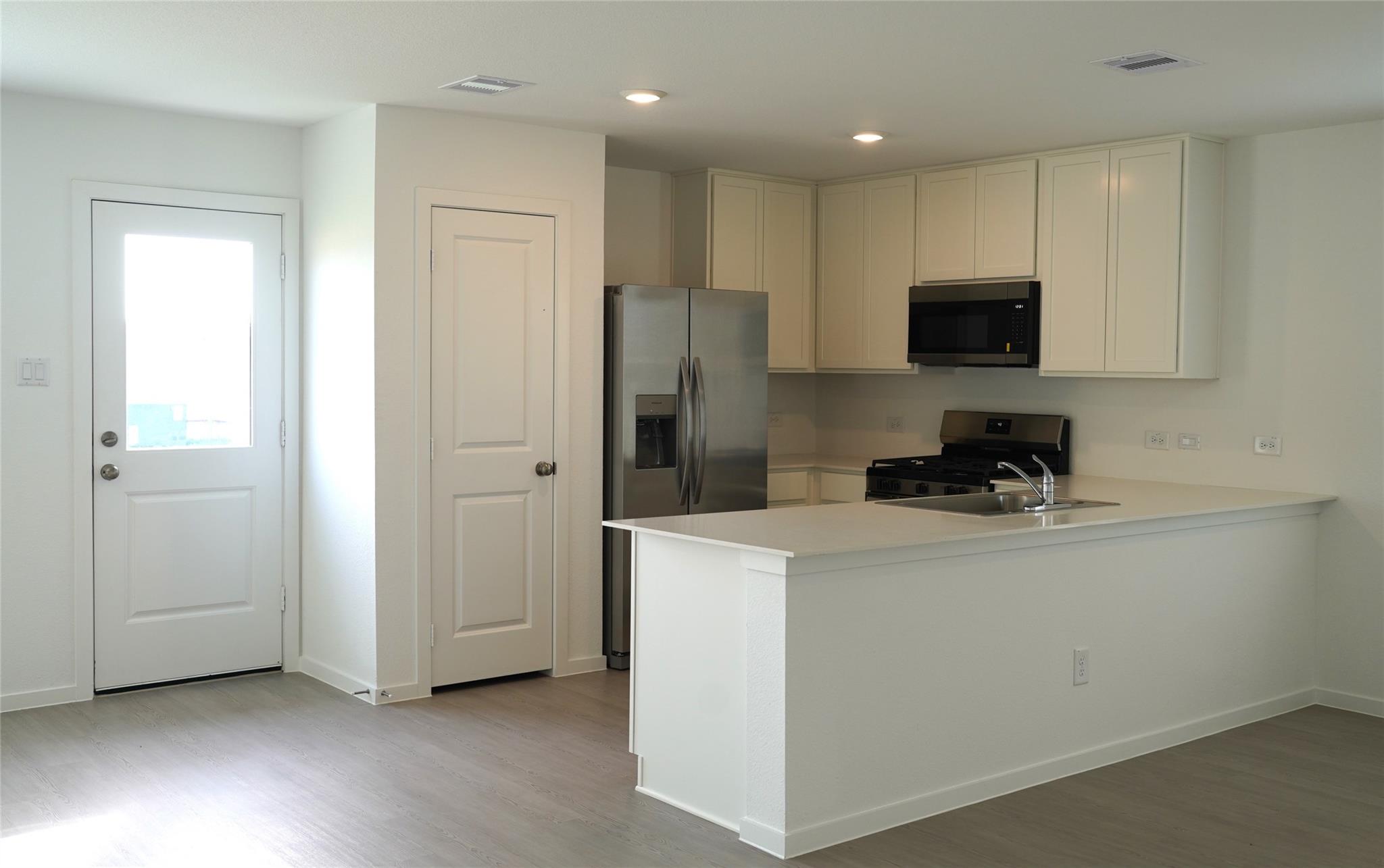 7614 Barcelona Springs