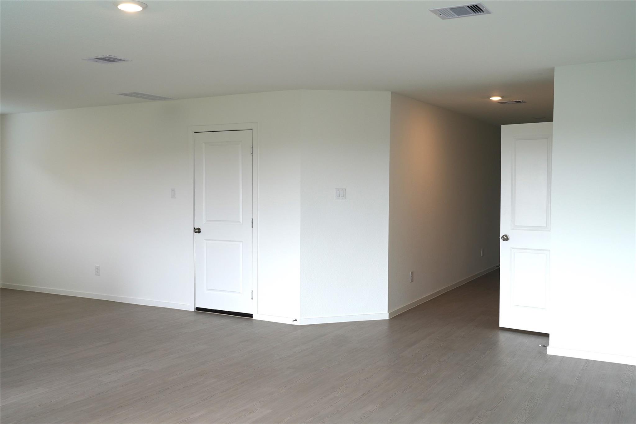 7614 Barcelona Springs