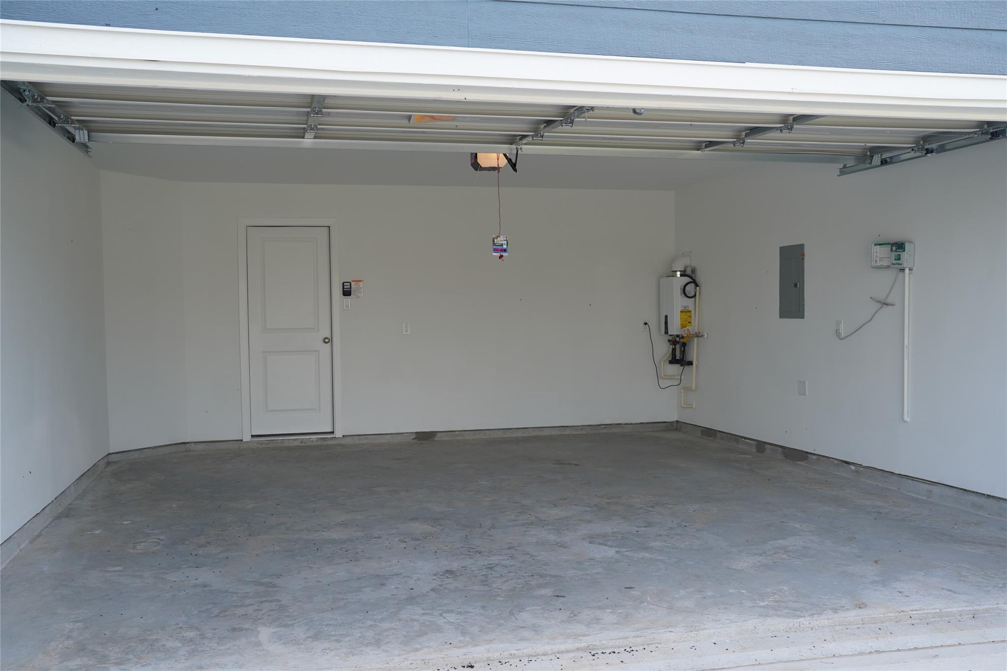 7614 Barcelona Springs