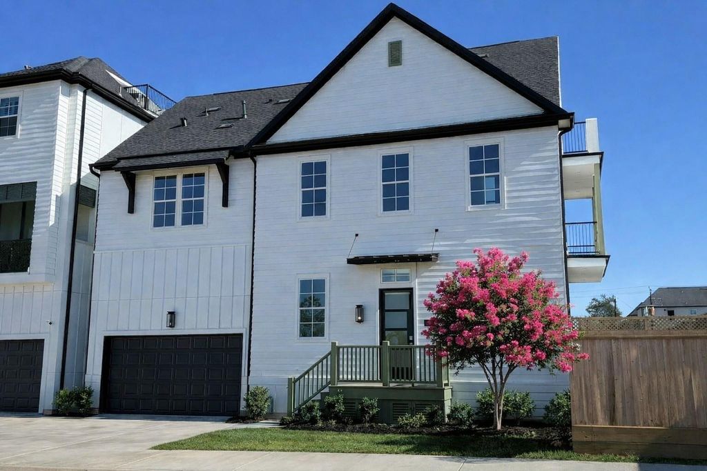 Photo of 11061 Chatterton Drive, Houston, TX 77043 (MLS # 59083761)