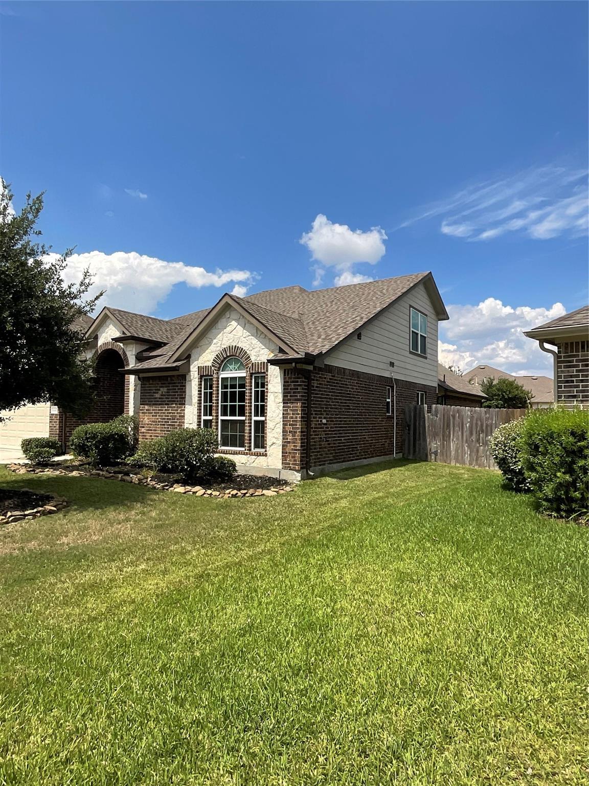 12327 Northpointe Ridge Lane