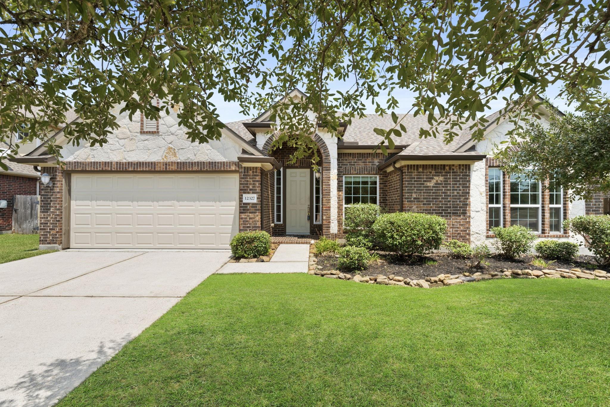 12327 Northpointe Ridge Lane