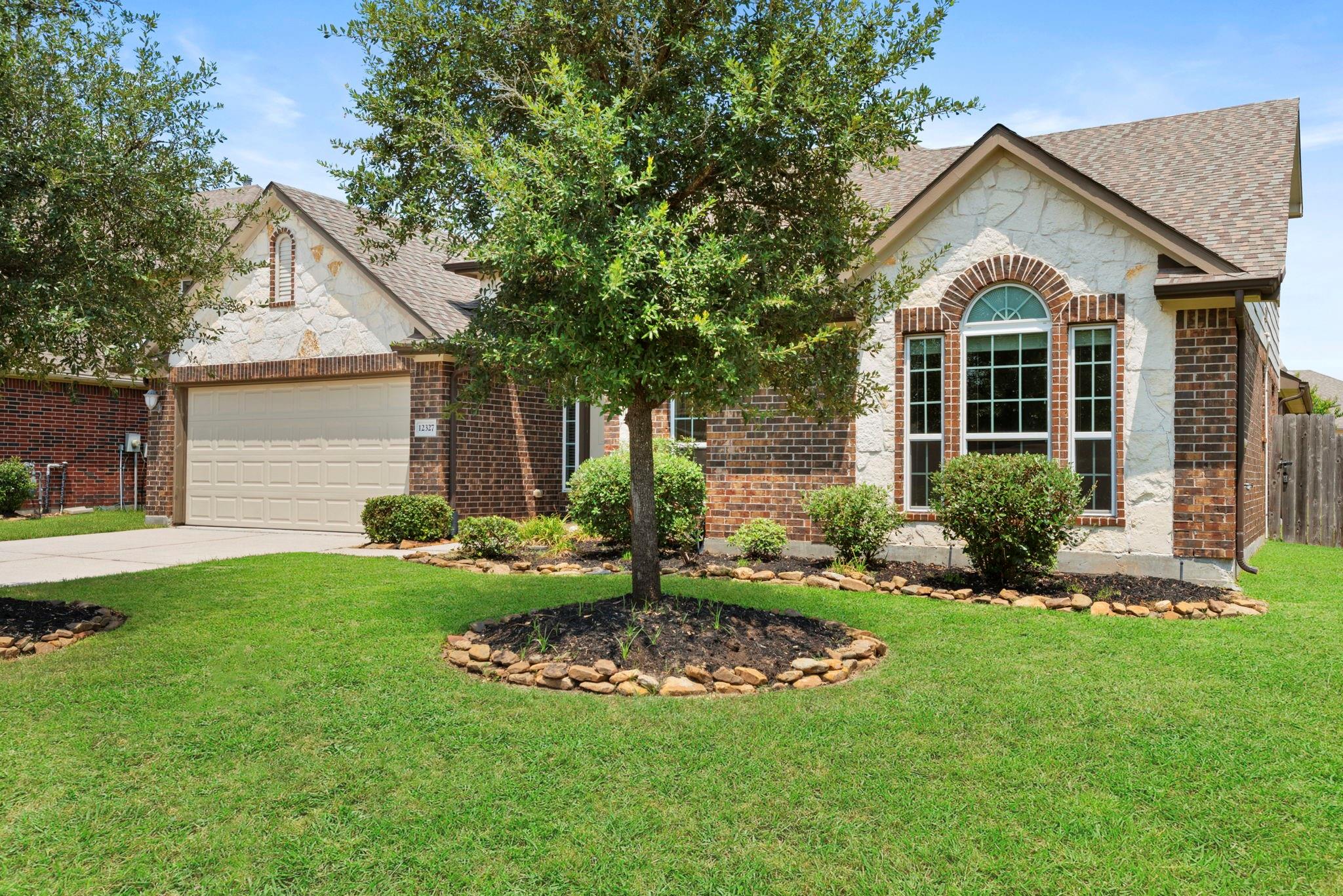 12327 Northpointe Ridge Lane