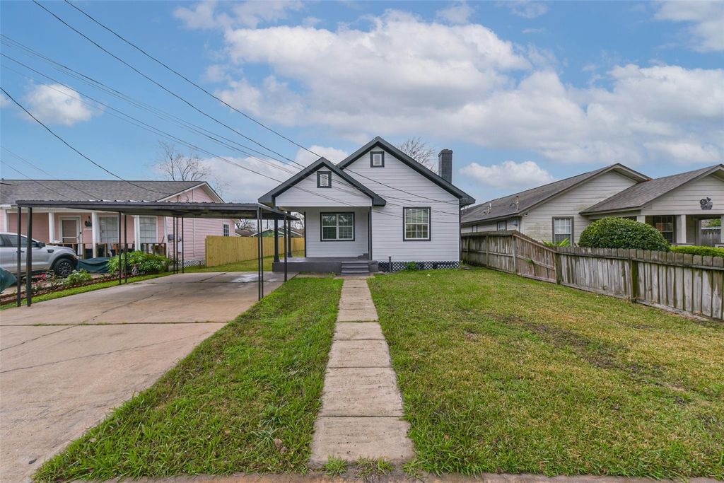 Photo of 1106 12th Street, Galena Park, TX 77547 (MLS # 69235150)