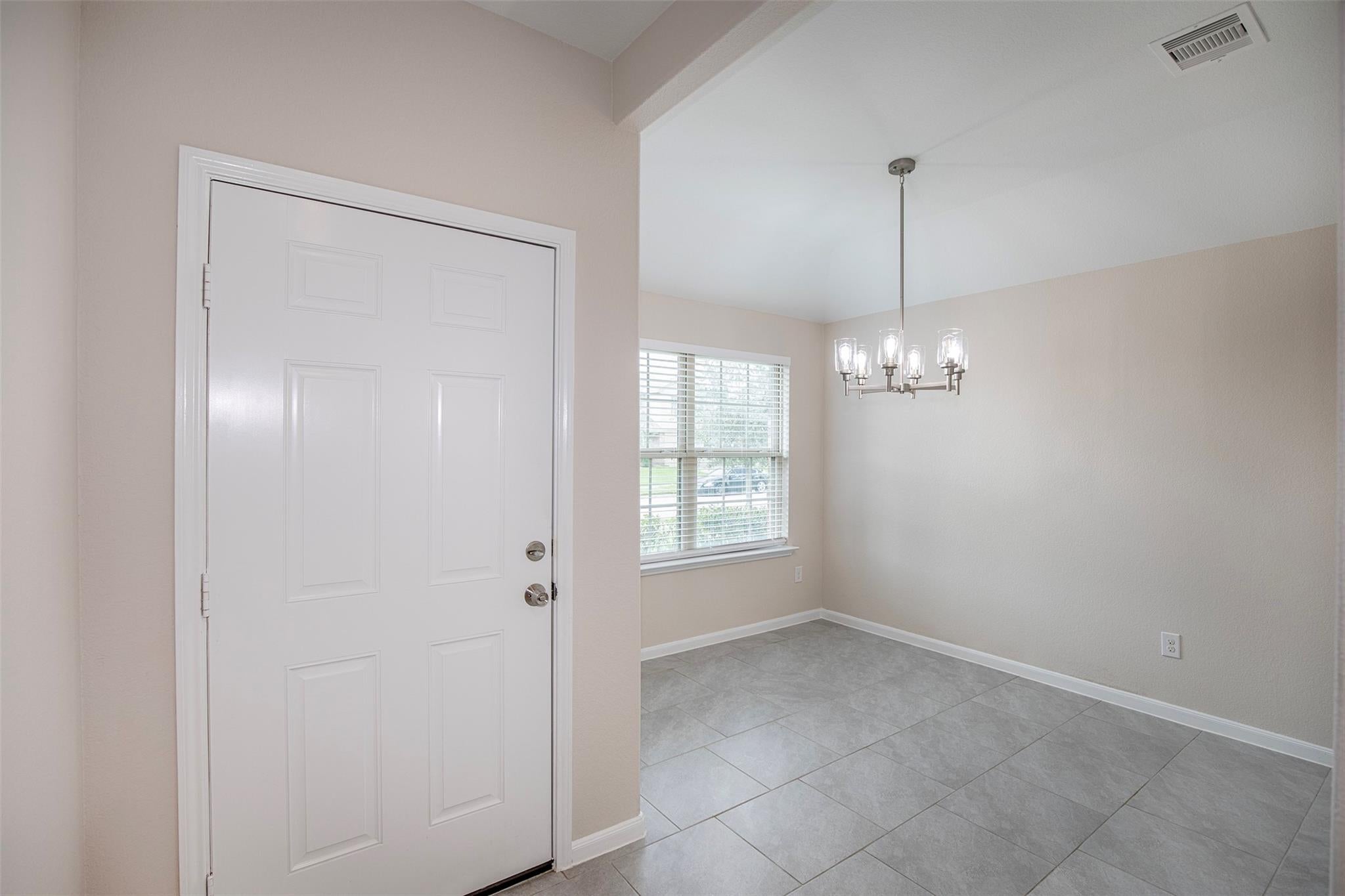 8215 Oakleaf Meadow Court