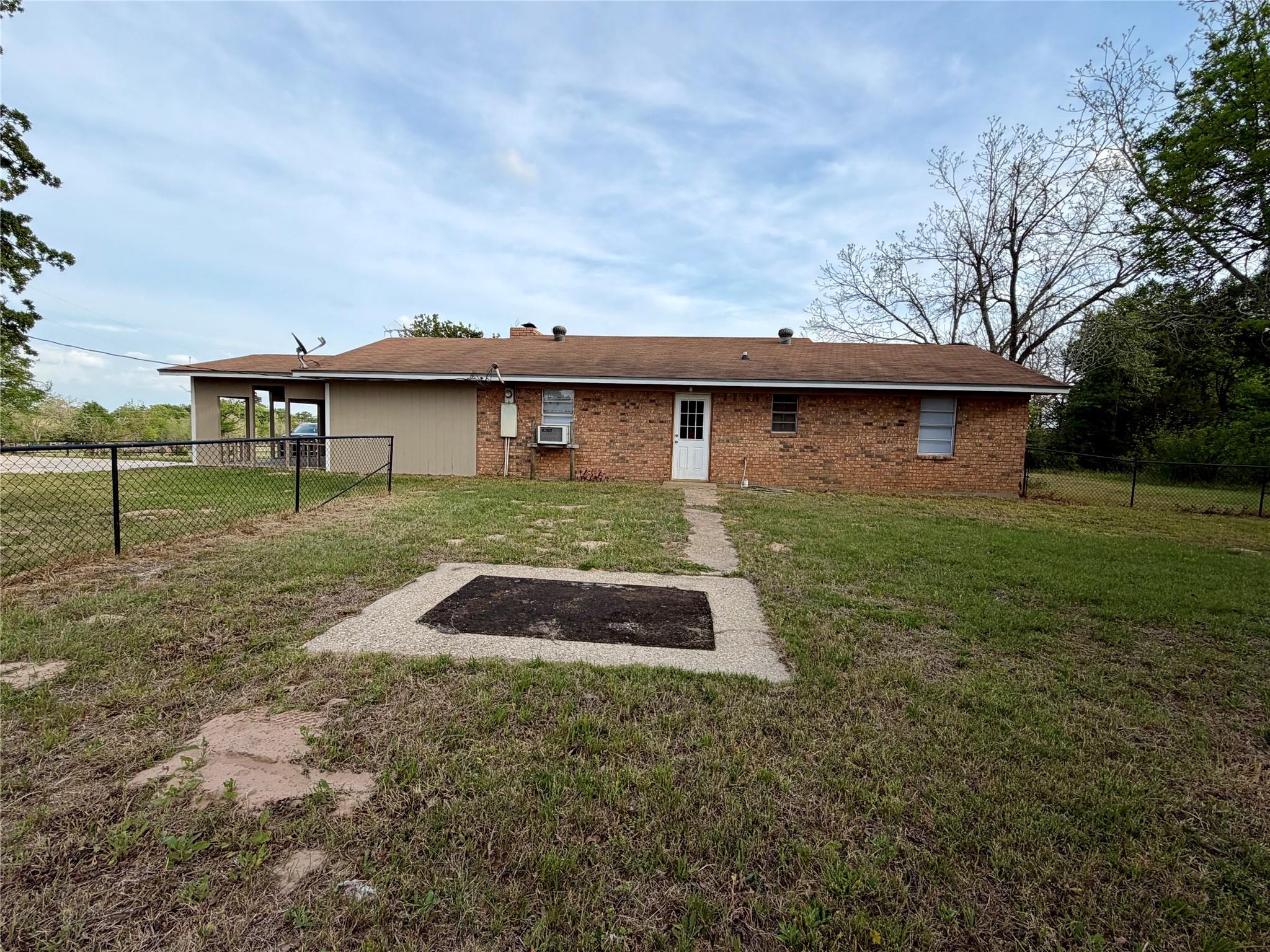 18043 Sterling Robertson Dam Road