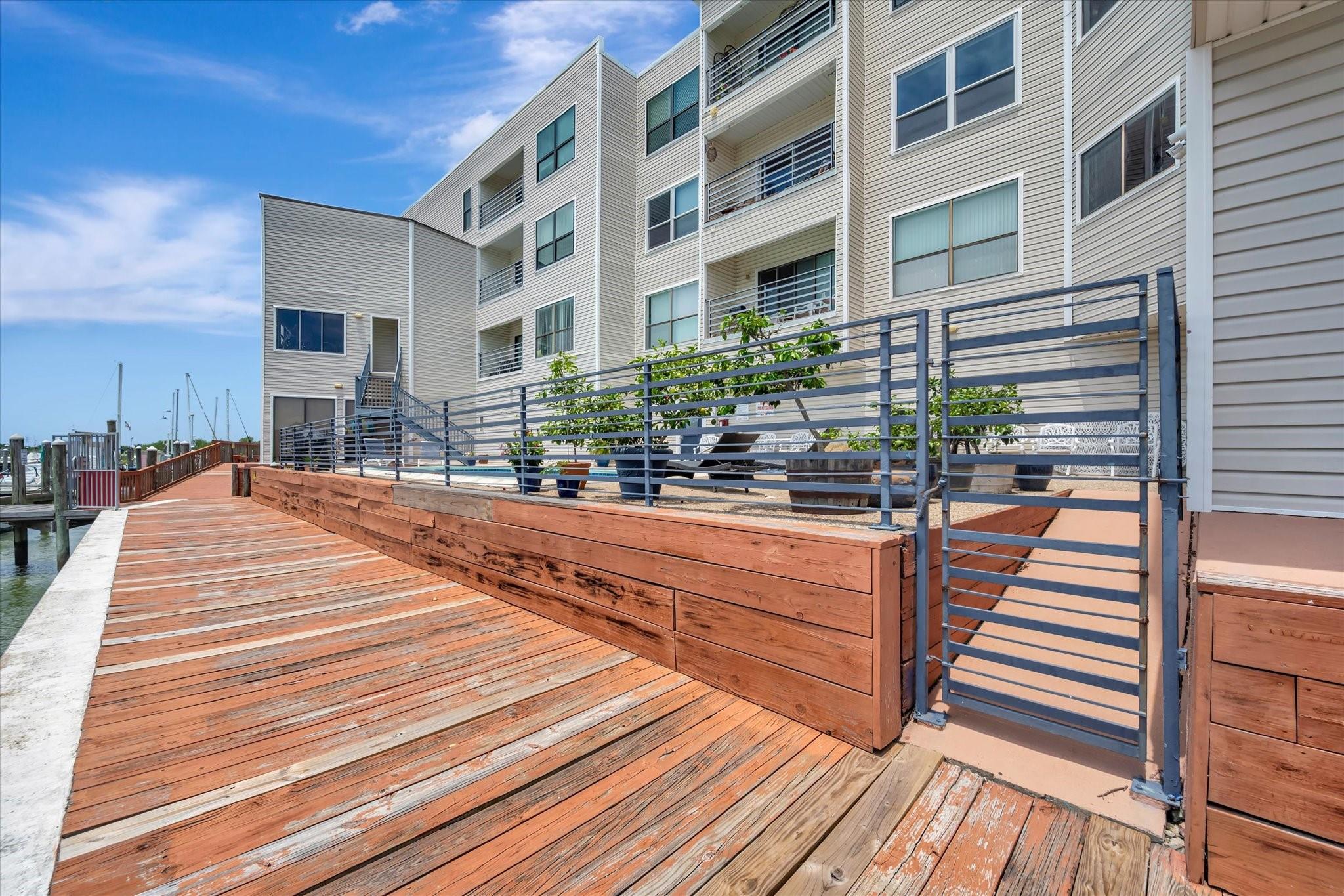 793 Davis Road 112