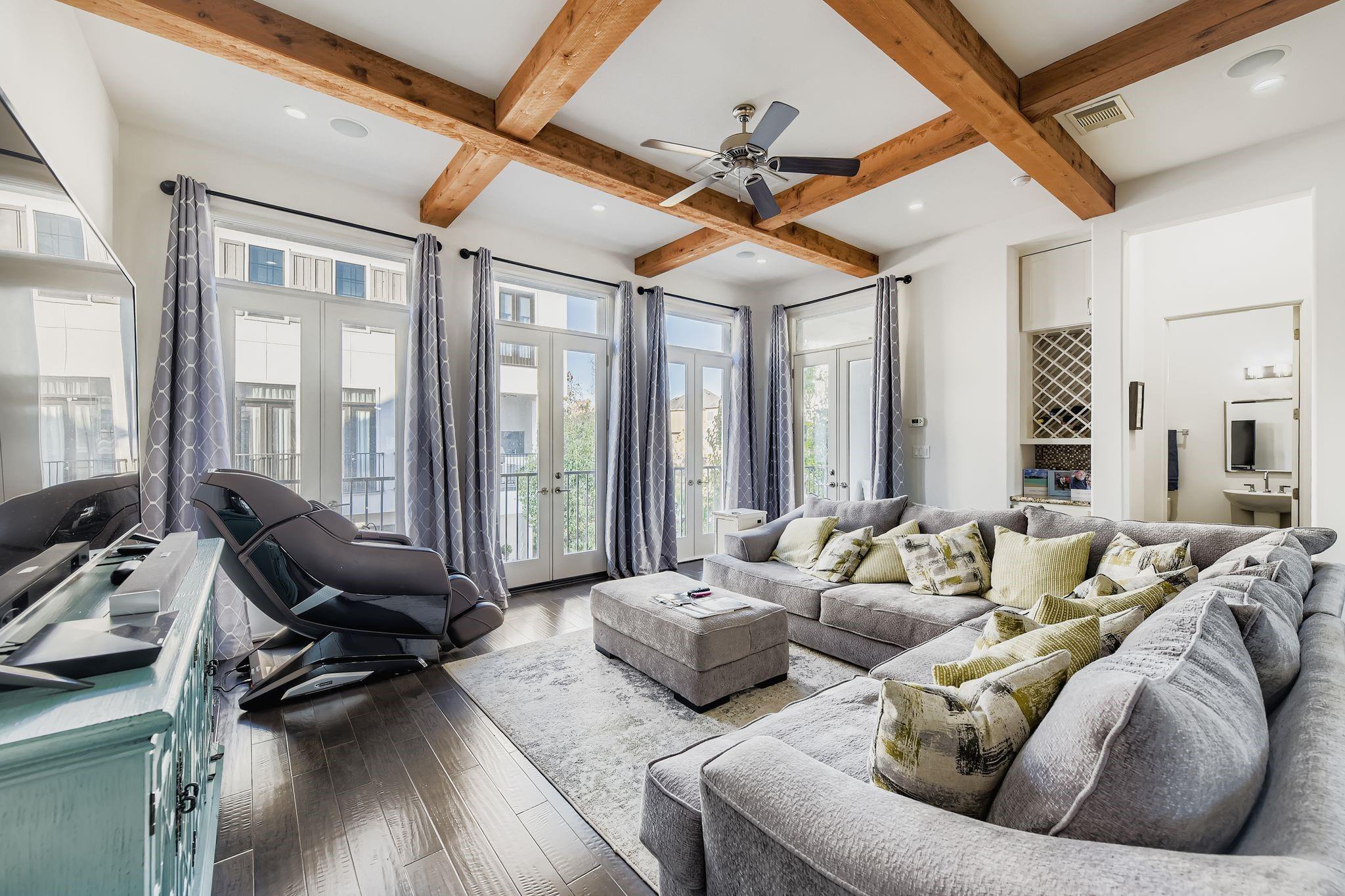 11011 Jardin Des Circle