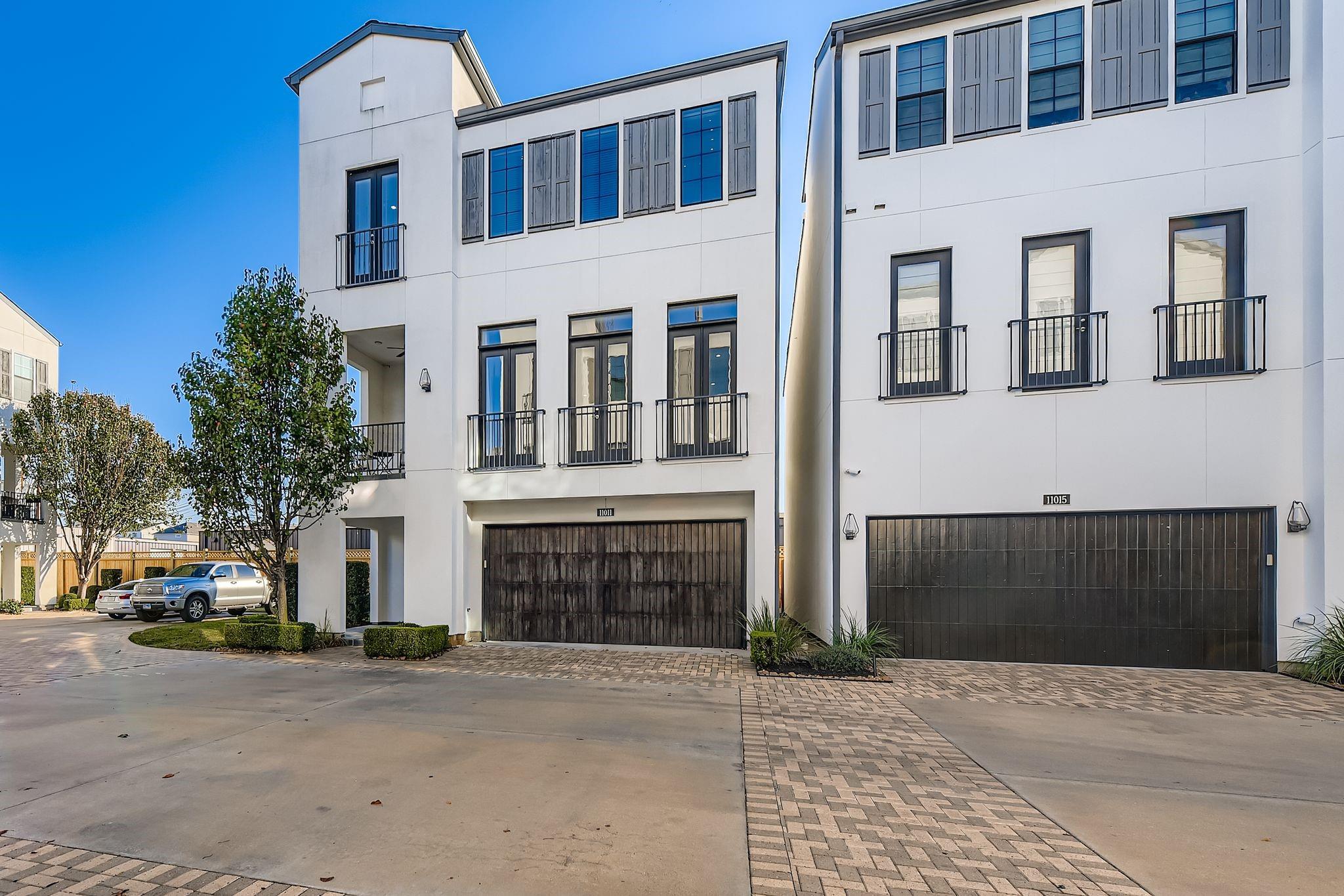 11011 Jardin Des Circle