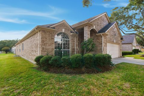 Photo of 19803 Excalibur Court, Houston, TX 77094 (MLS # 16608861)