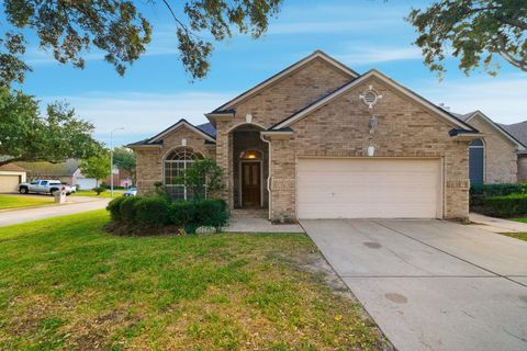 Photo of 19803 Excalibur Court, Houston, TX 77094 (MLS # 16608861)