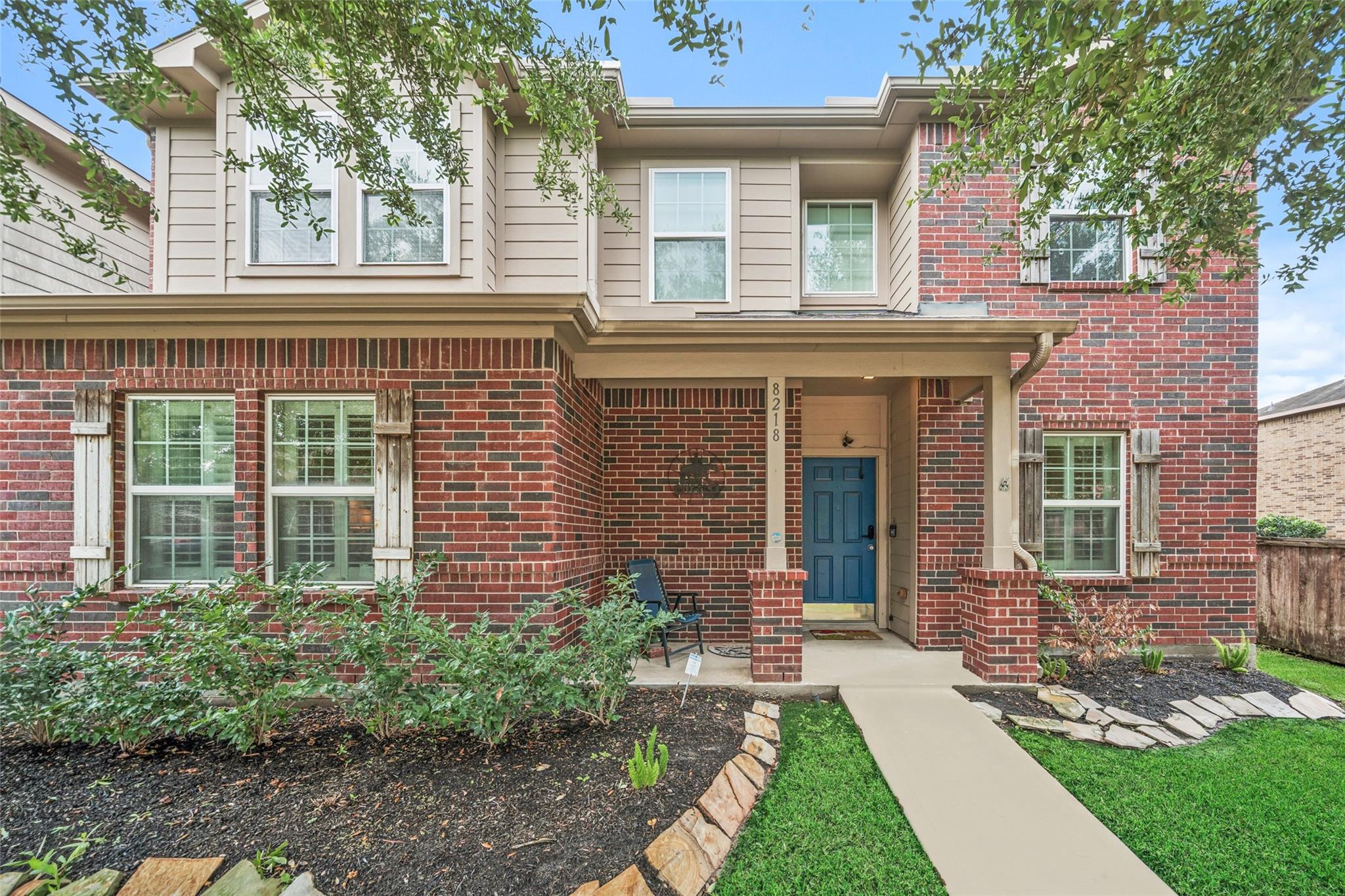 8218 Almera Falls Drive