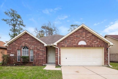 Photo of 19934 18th Fairway Drive, Humble, TX 77346 (MLS # 42870037)