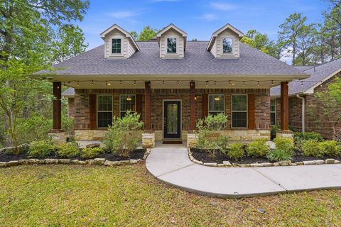 Photo of 323 Dipping Vat Road, Huntsville, TX 77340 (MLS # 79911028)