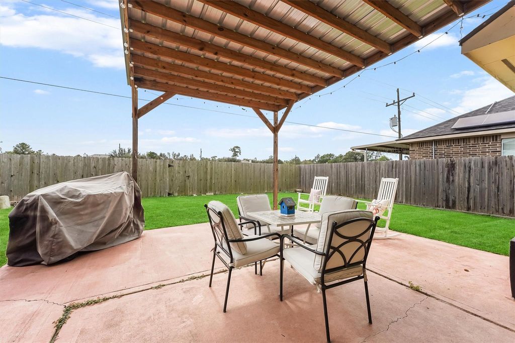 Photo of 21526 Rose Mill Drive, Kingwood, TX 77339 (MLS # 42668859)