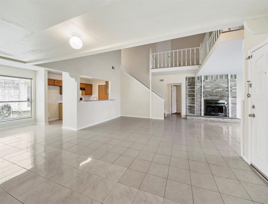 Photo of 10906 Canarywood Drive, Houston, TX 77089 (MLS # 28263158)
